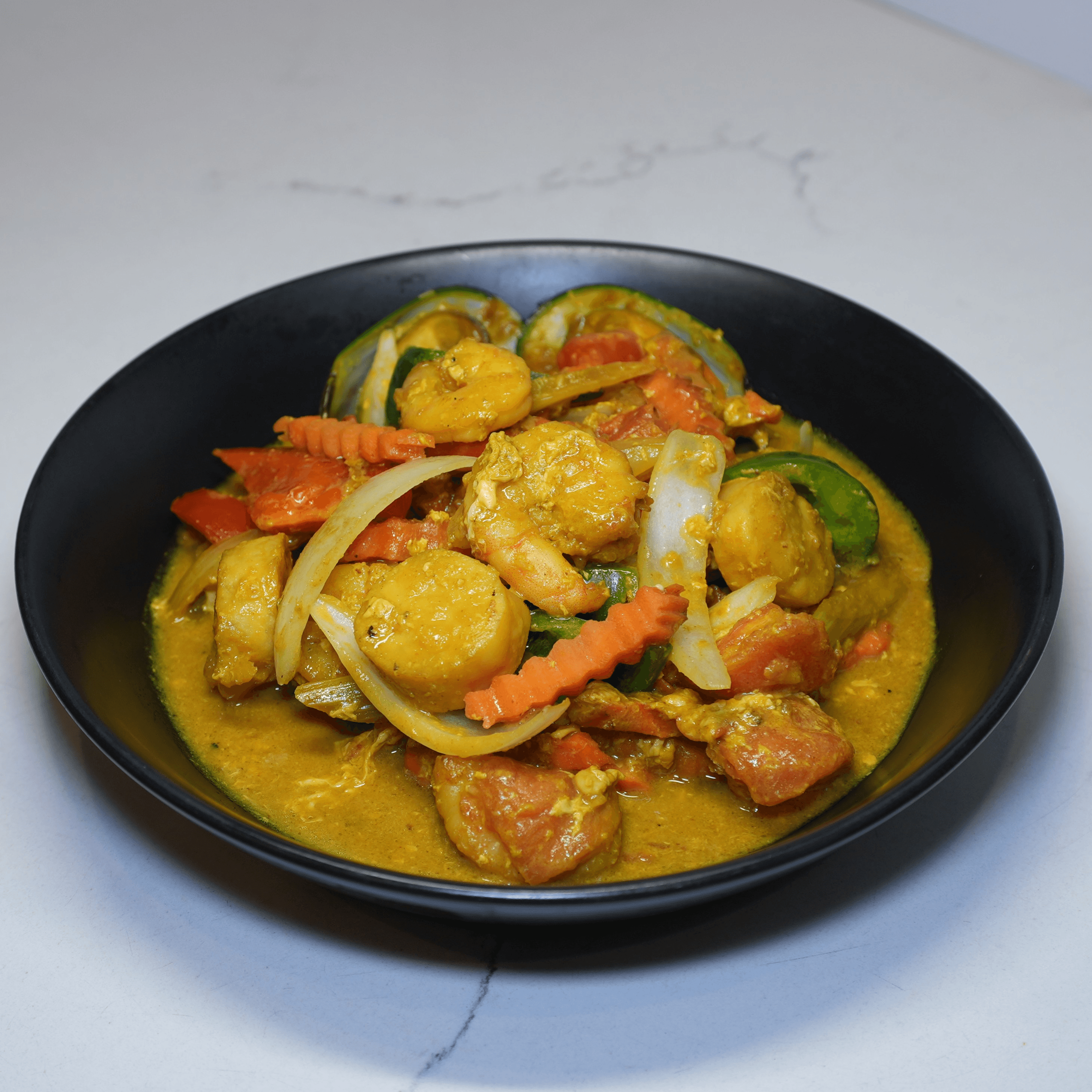 Pad Pong Curry Chicken.