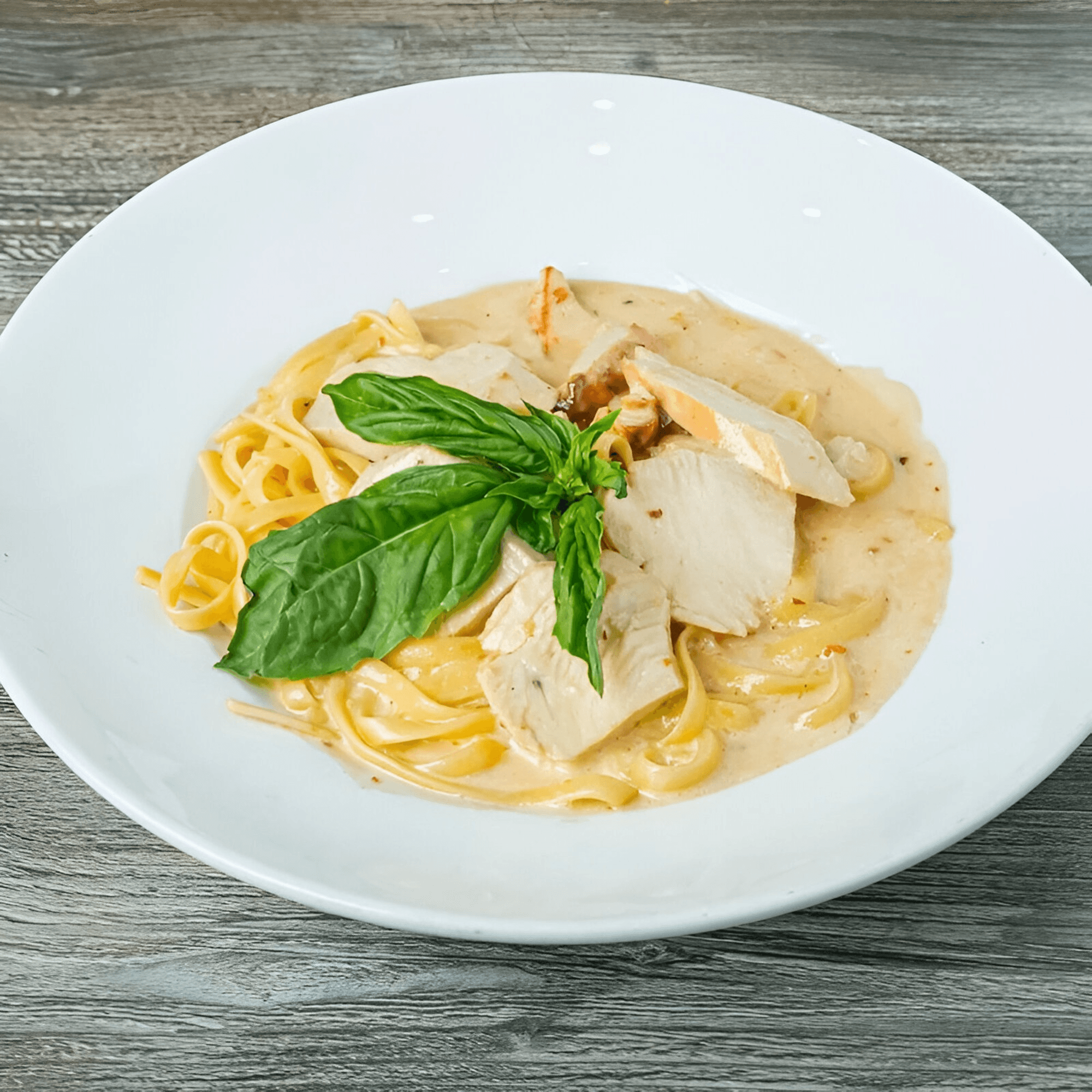 Canadian Pizza & Grill gallery image #4