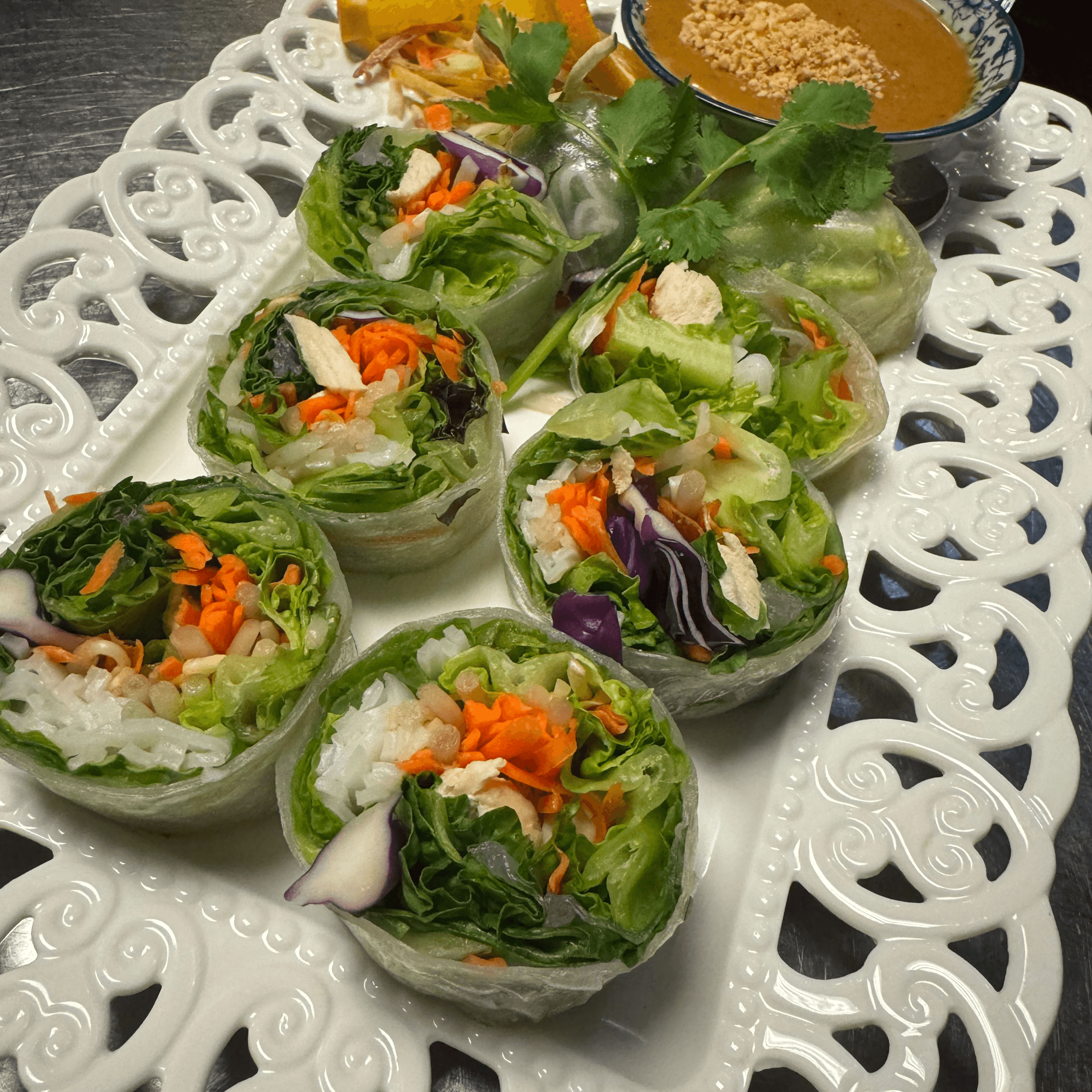 Thai Summer Roll With  Chicken.