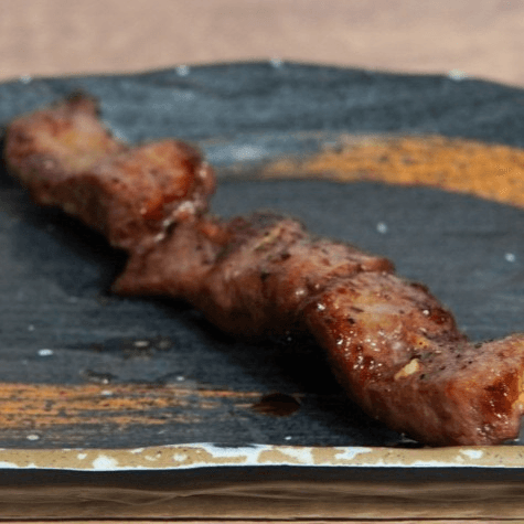 Beef Tongue Skewer　牛タン串.