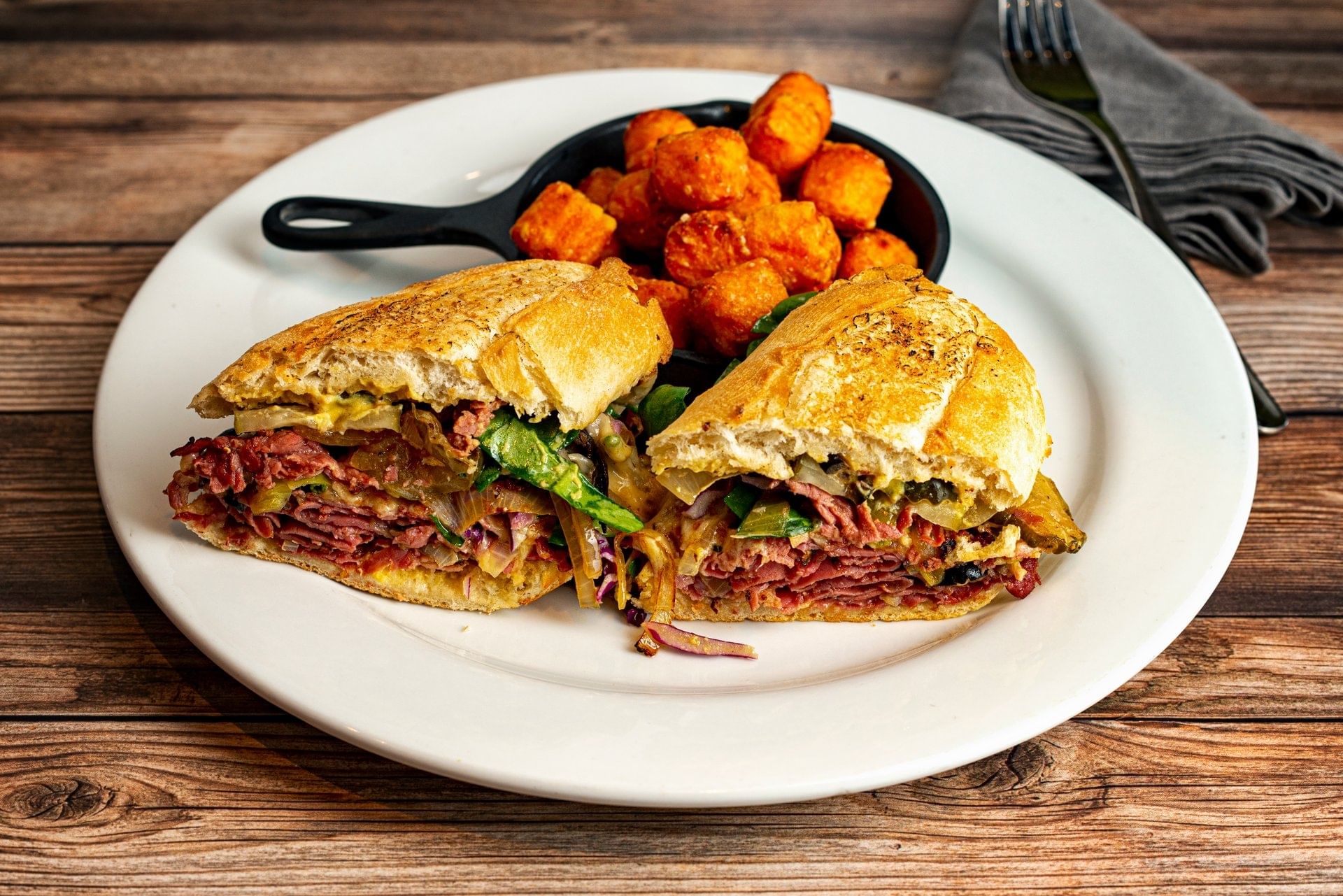 Delicious Pastrami Sandwiches: A Must-Try!