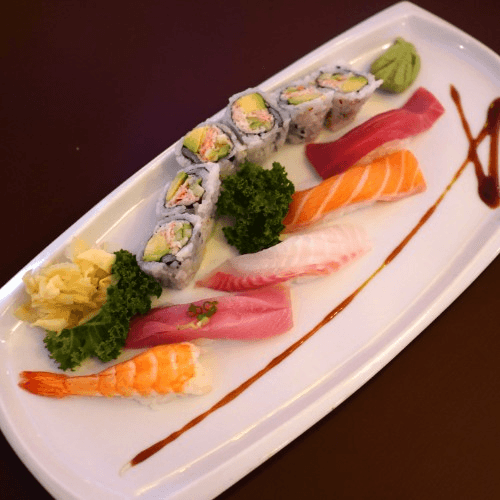 SUSHI LUNCH.