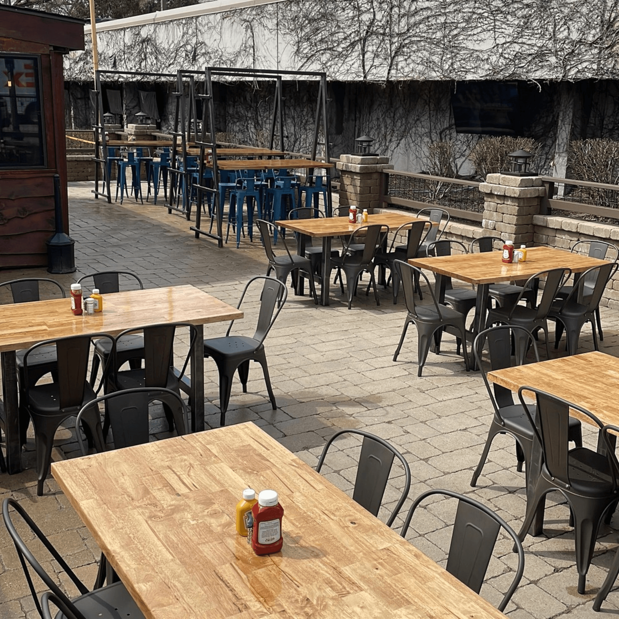 Magpie's Den & Pen gallery image #6