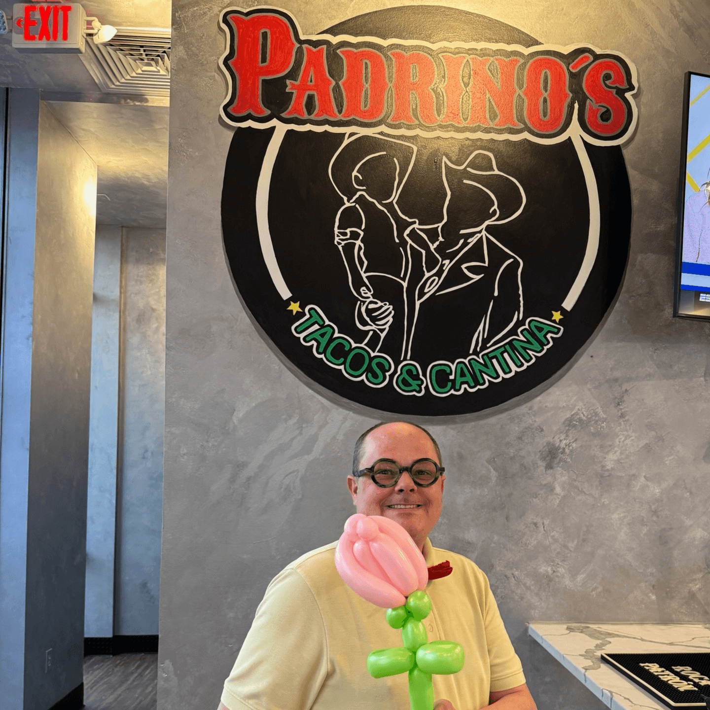 Kids Eat Free on Wednesdays at Padrino’s! 👦👧
