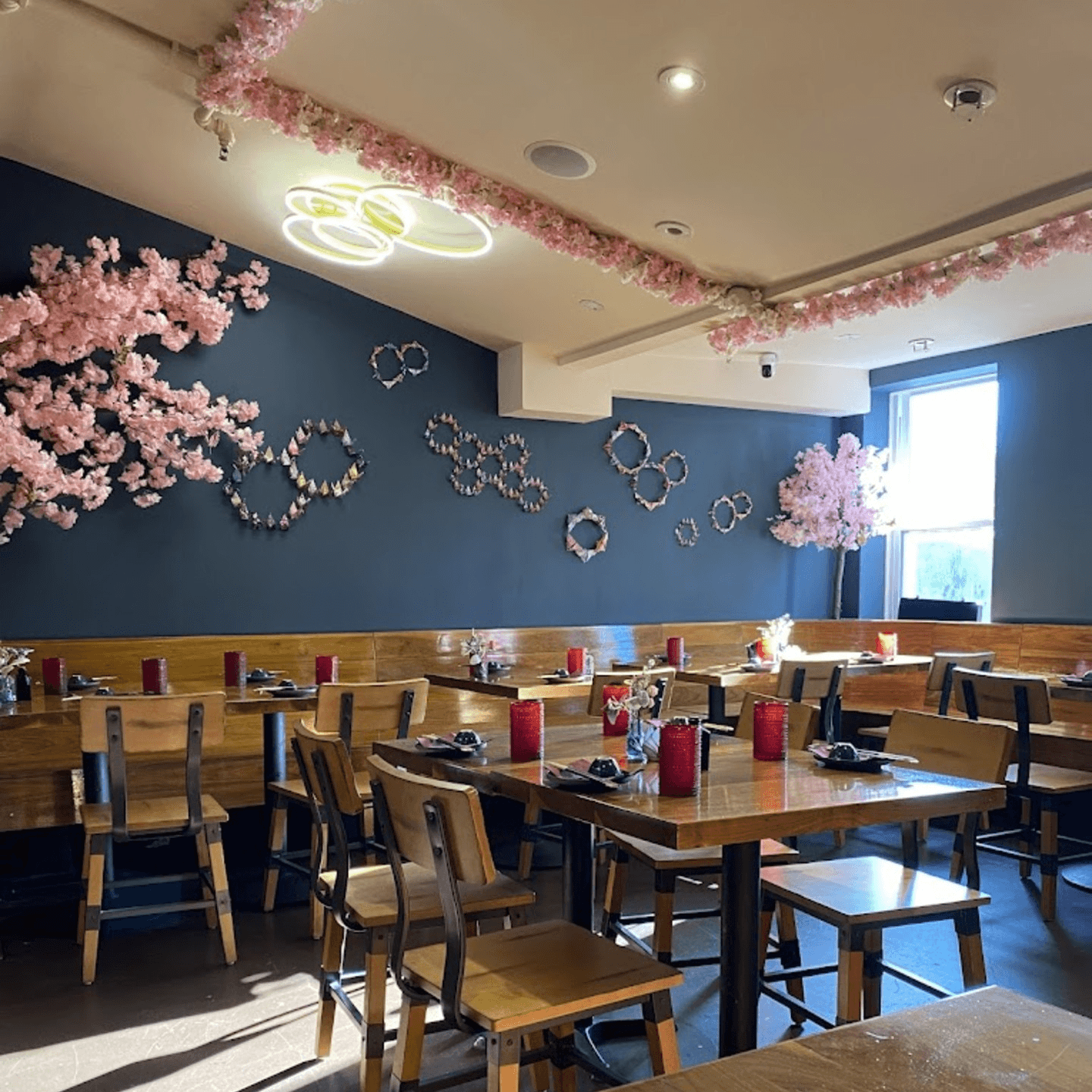 Book Your Table for a Great Dining Experience