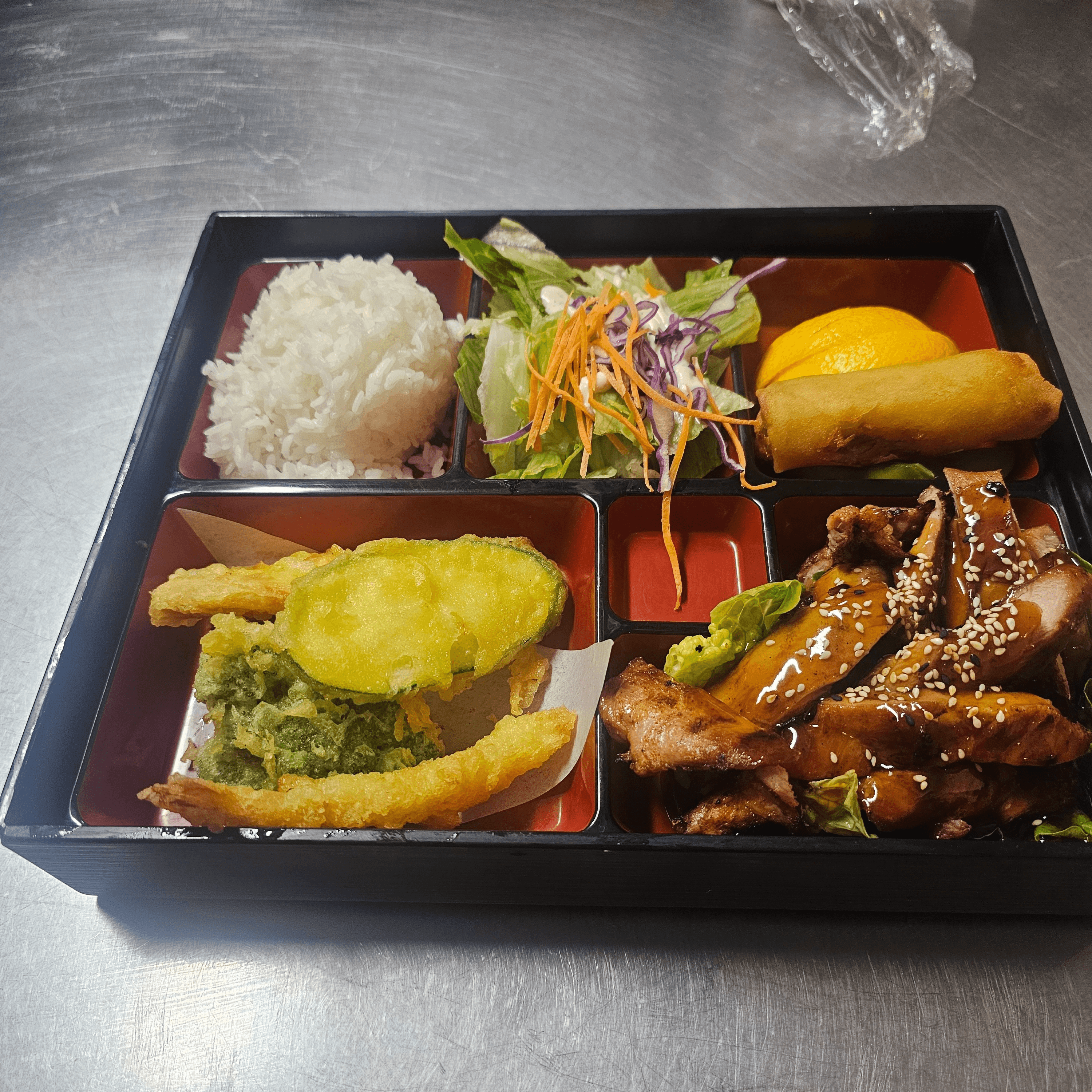 Choose One Item Lunch Box (L).