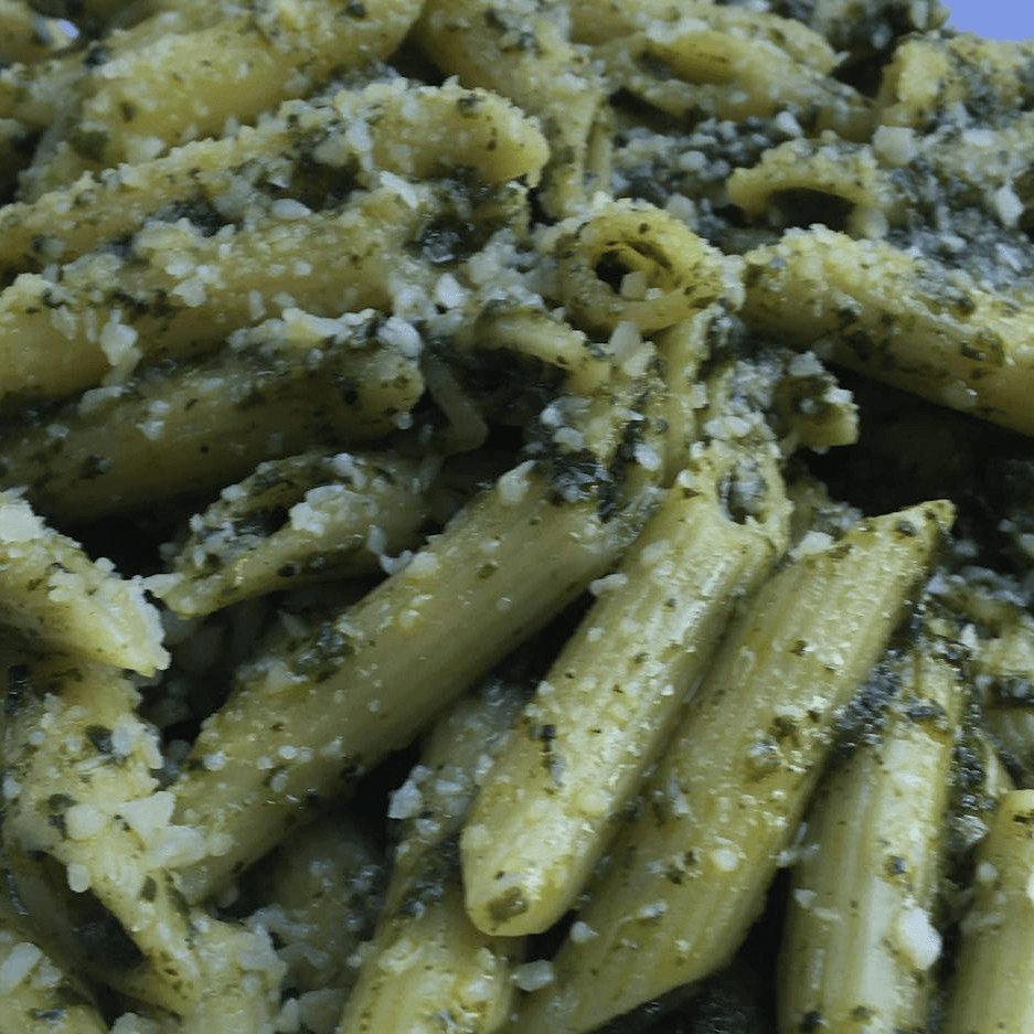 Pasta al pesto.