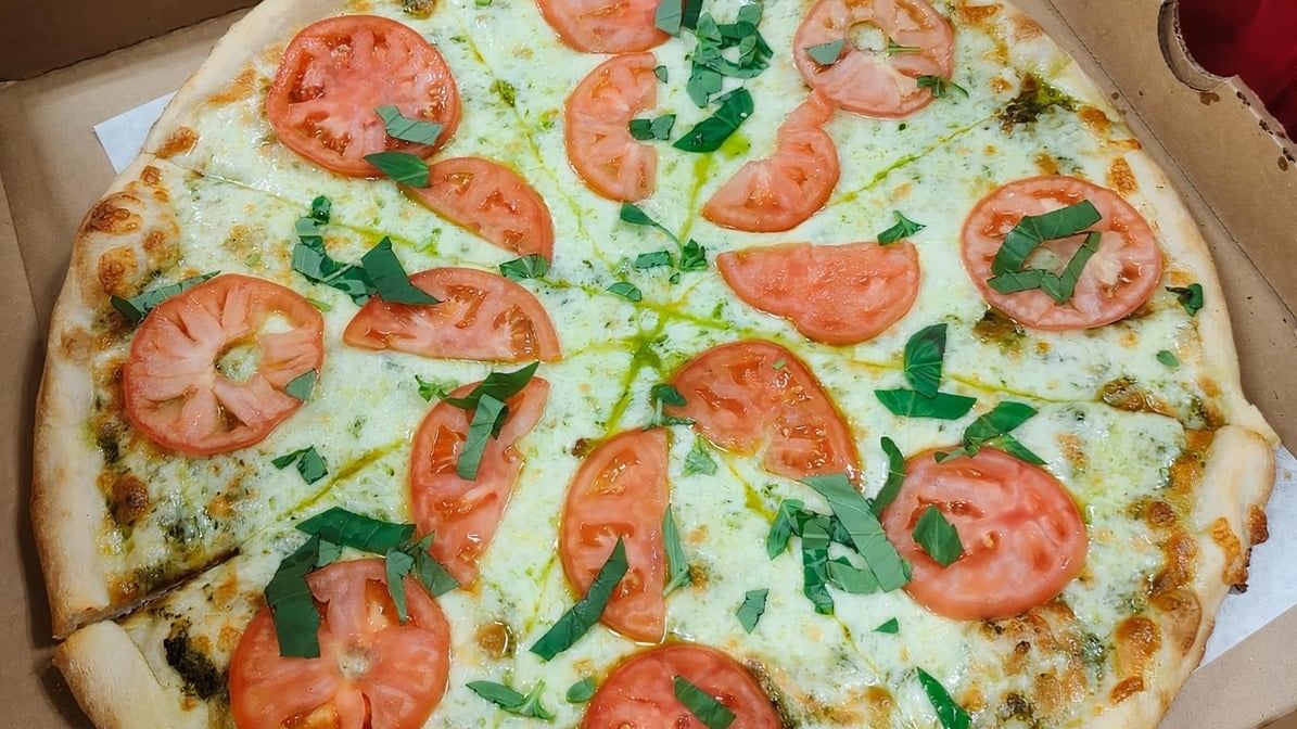 Margarita Pizza.