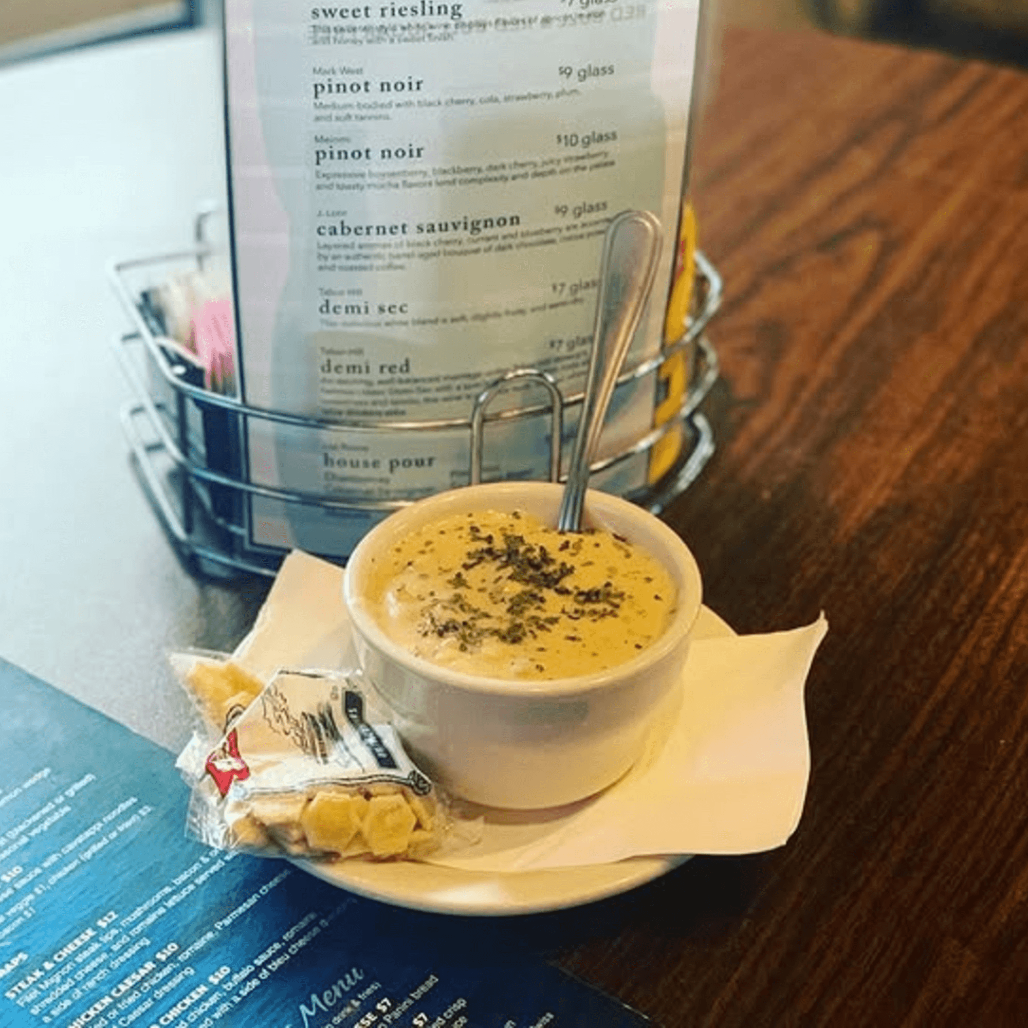 On the River Tavern & Mo’s Cigar Bar gallery image #5