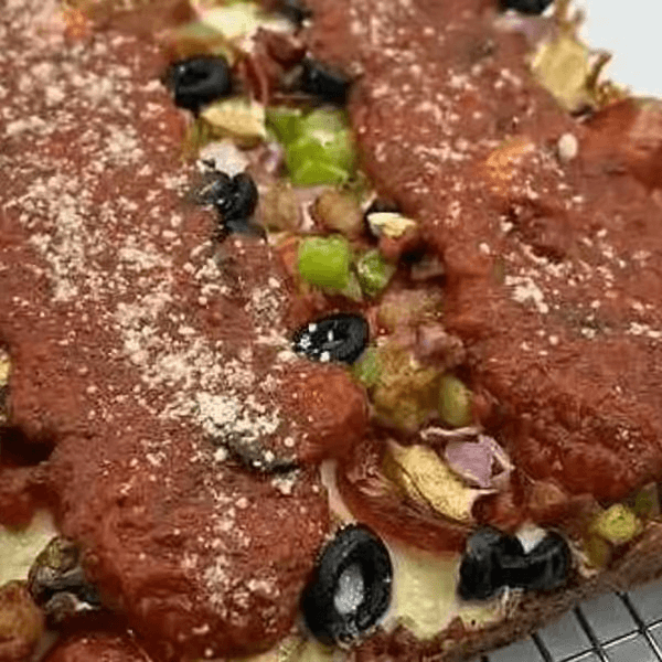 Combo Detroit Pizza.