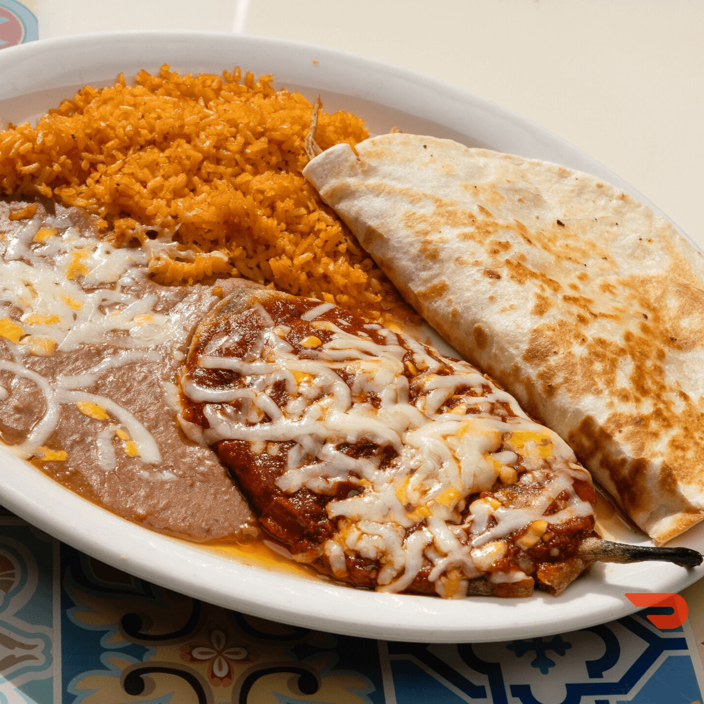 B. Un Chile Relleno Y Una Quesadilla / B. One Chile Relleno & One Quesadilla.