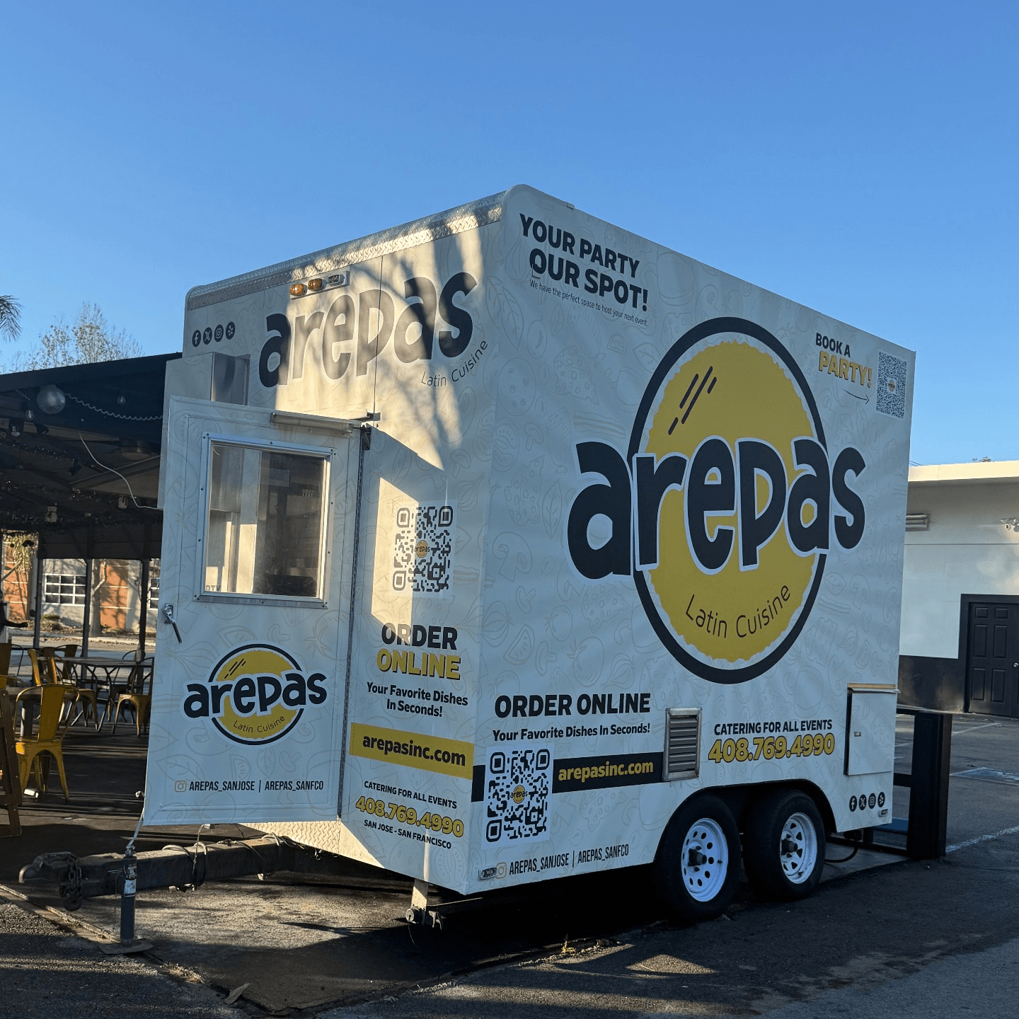 ¡Hola! This is Arepas Food Truck
