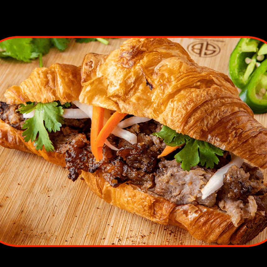 B12. CROISSANT GRILLED PORK / CROISSANT THIT NUONG.
