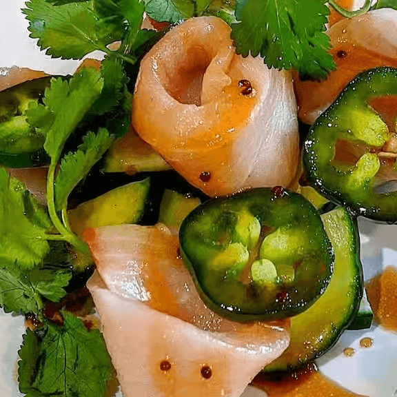 Yellowtail Jalapeño (Popular).