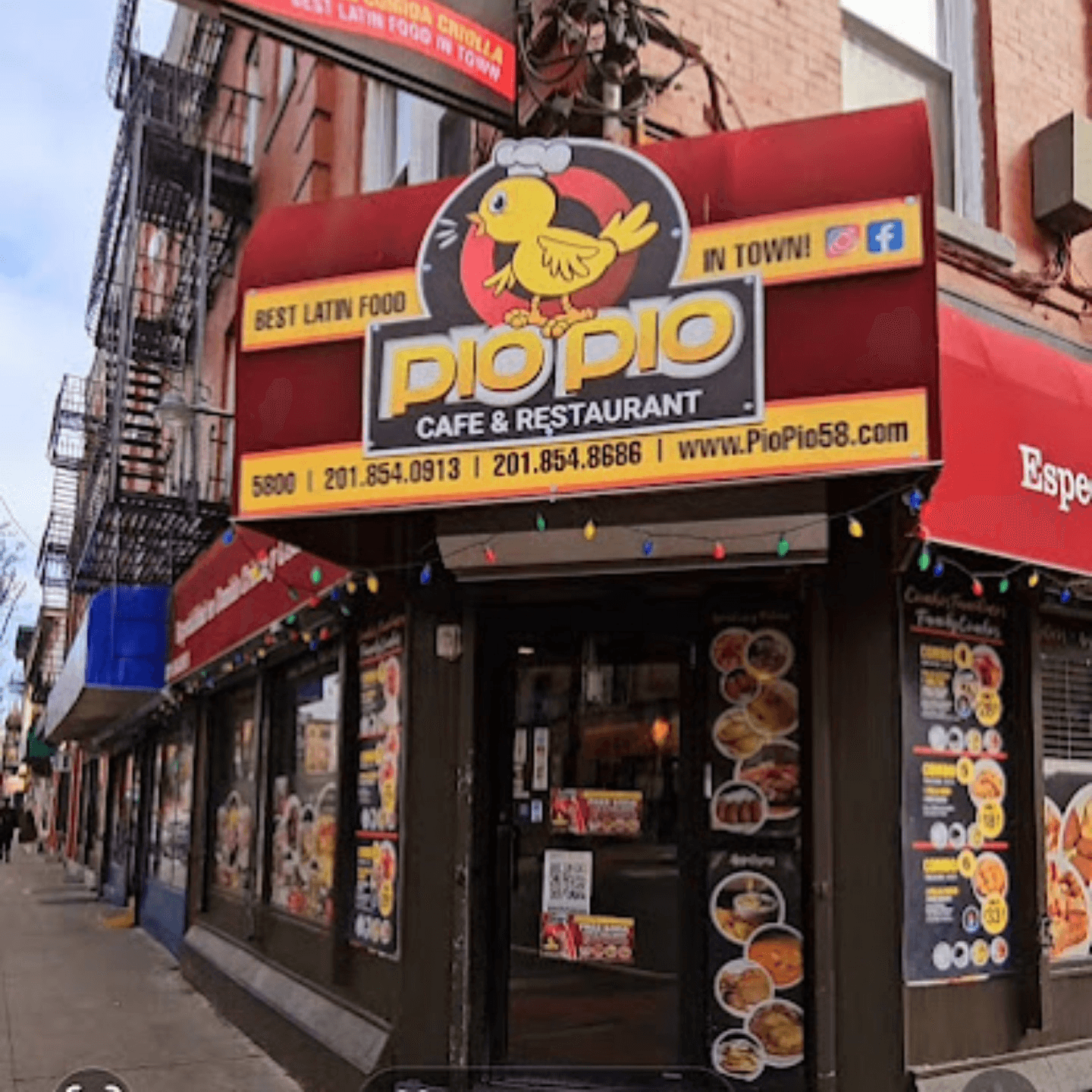 Pio Pio Café & Restaurant