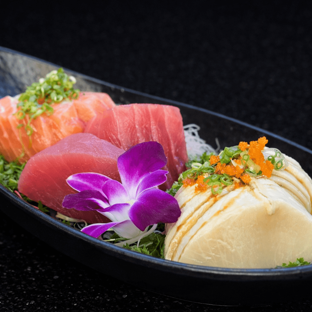 Sashimi Combo 9 Pieces.