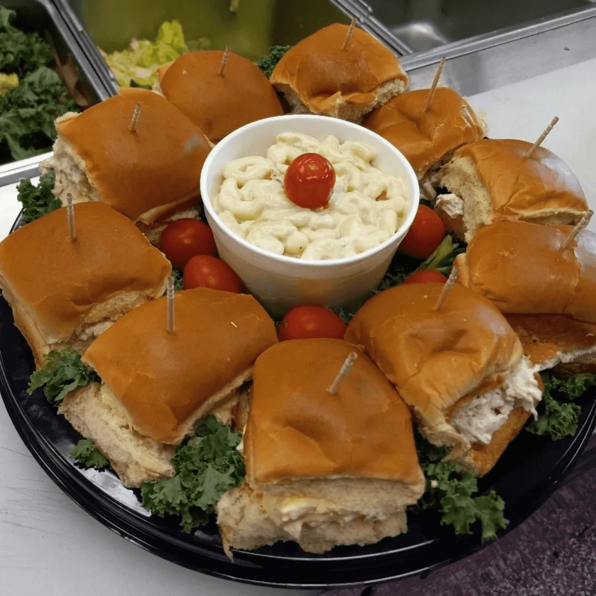 Mad Salads gallery image #1