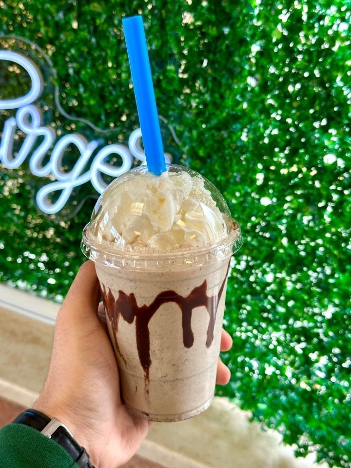 Chocolate Oreo Milkshake.