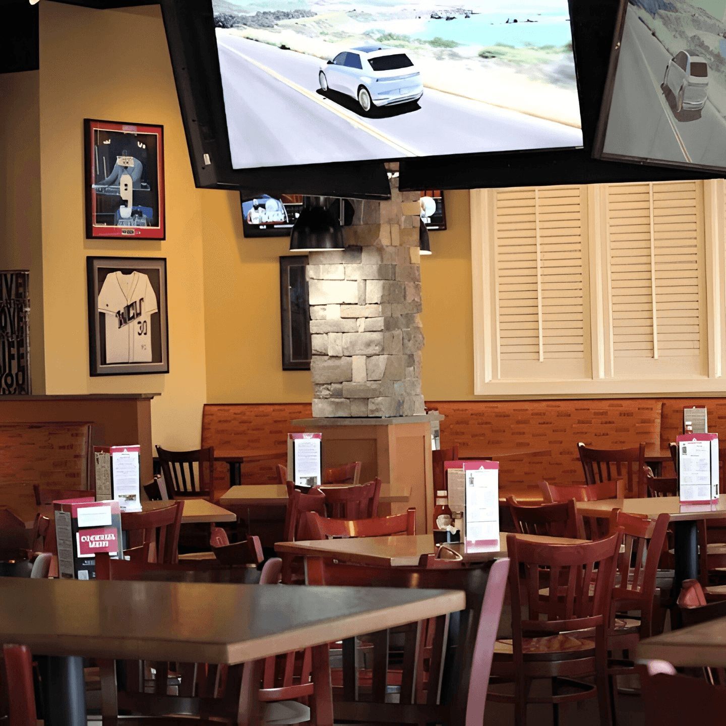 The Dine-In Experience