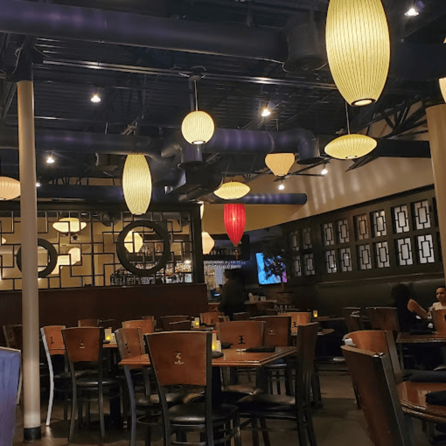 Family Friendly Dine-In Experience 🍽
