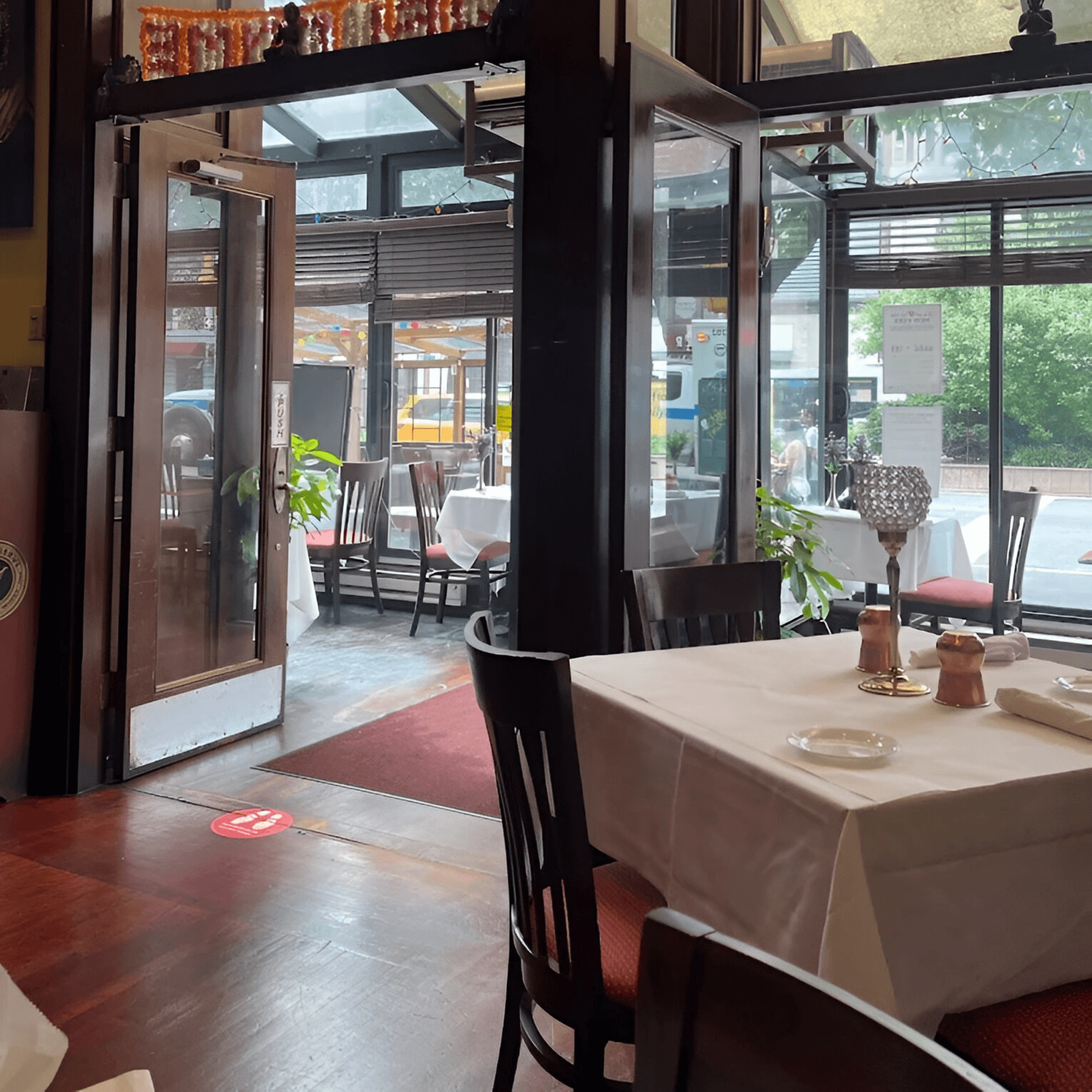 Manhattan Valley Indian Restaurant gallery image #1