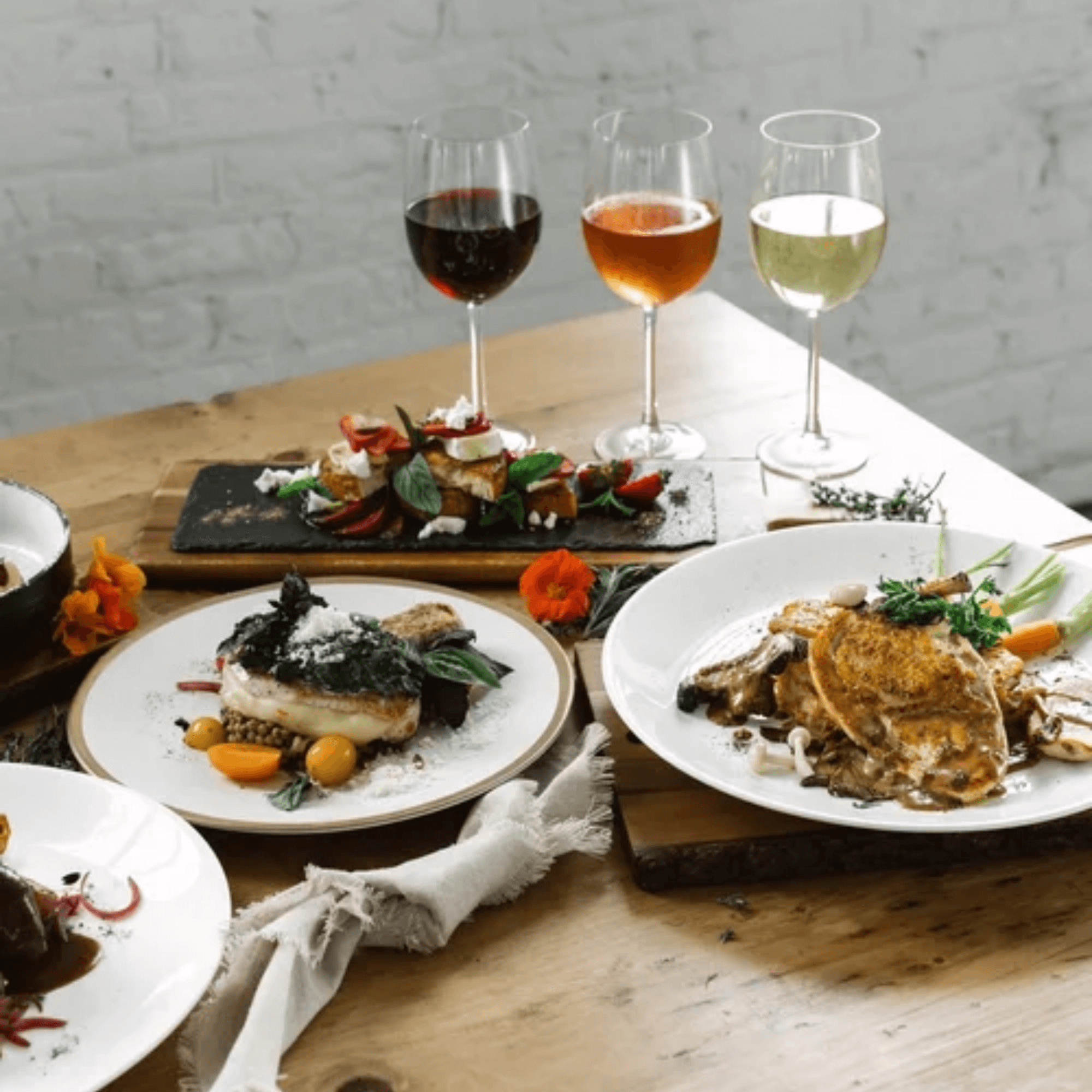 Notch 8 gallery image #9