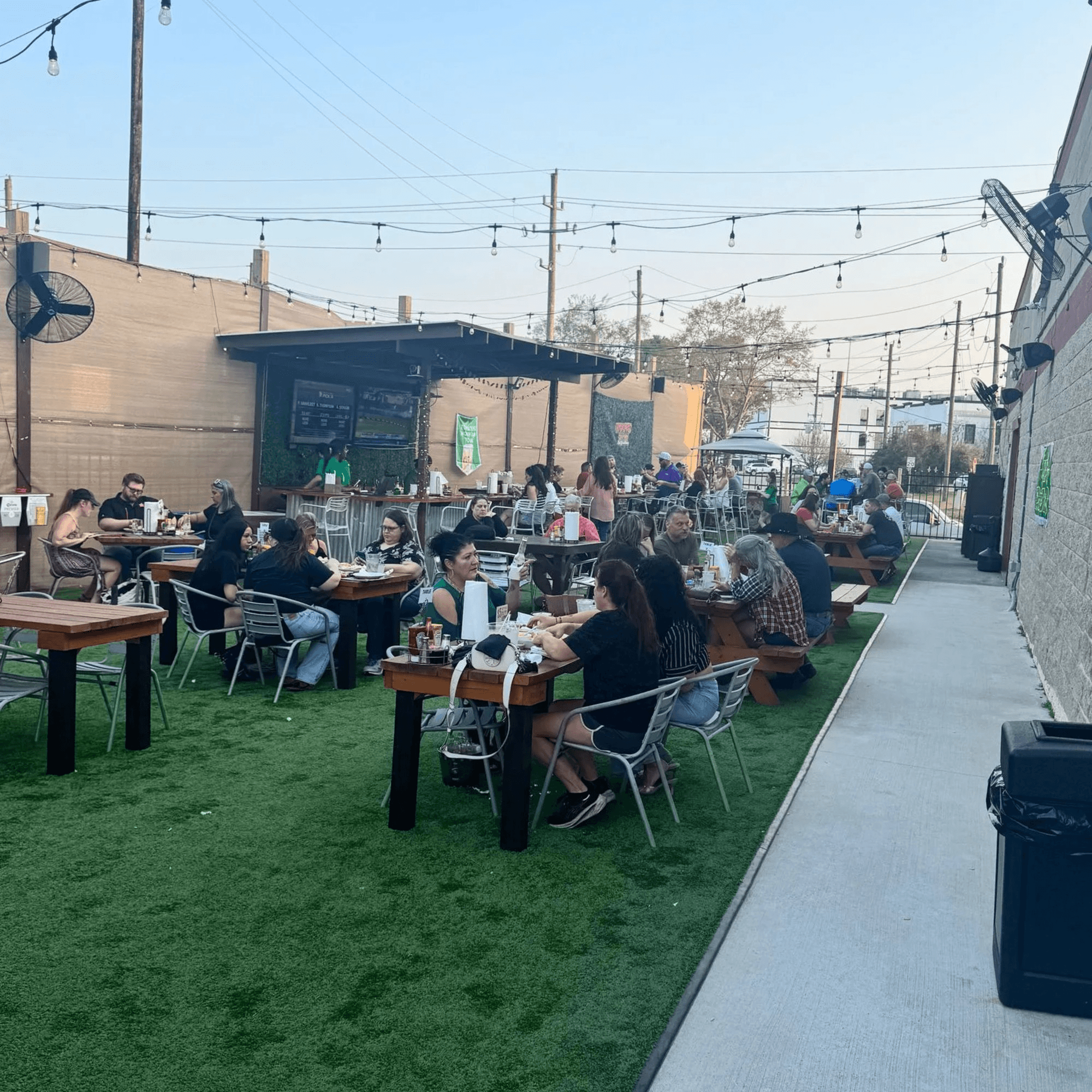 Wolfies Restaurant and Sports Bar gallery image #21