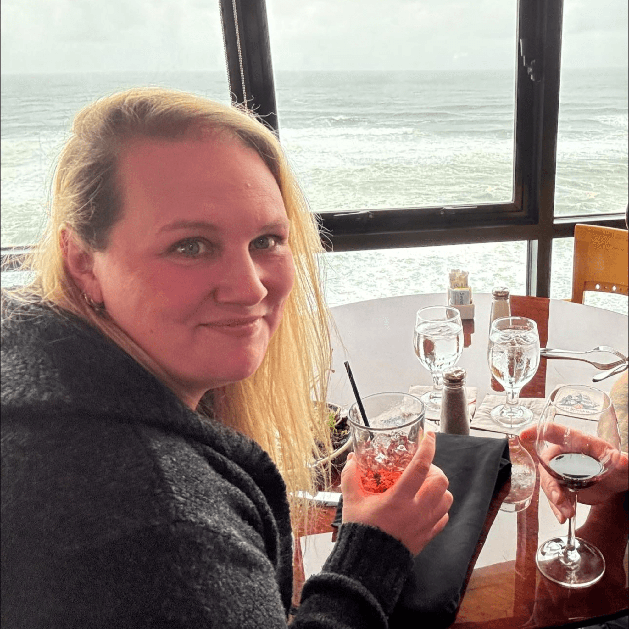 Rendezvous Bar & Grill gallery image #1