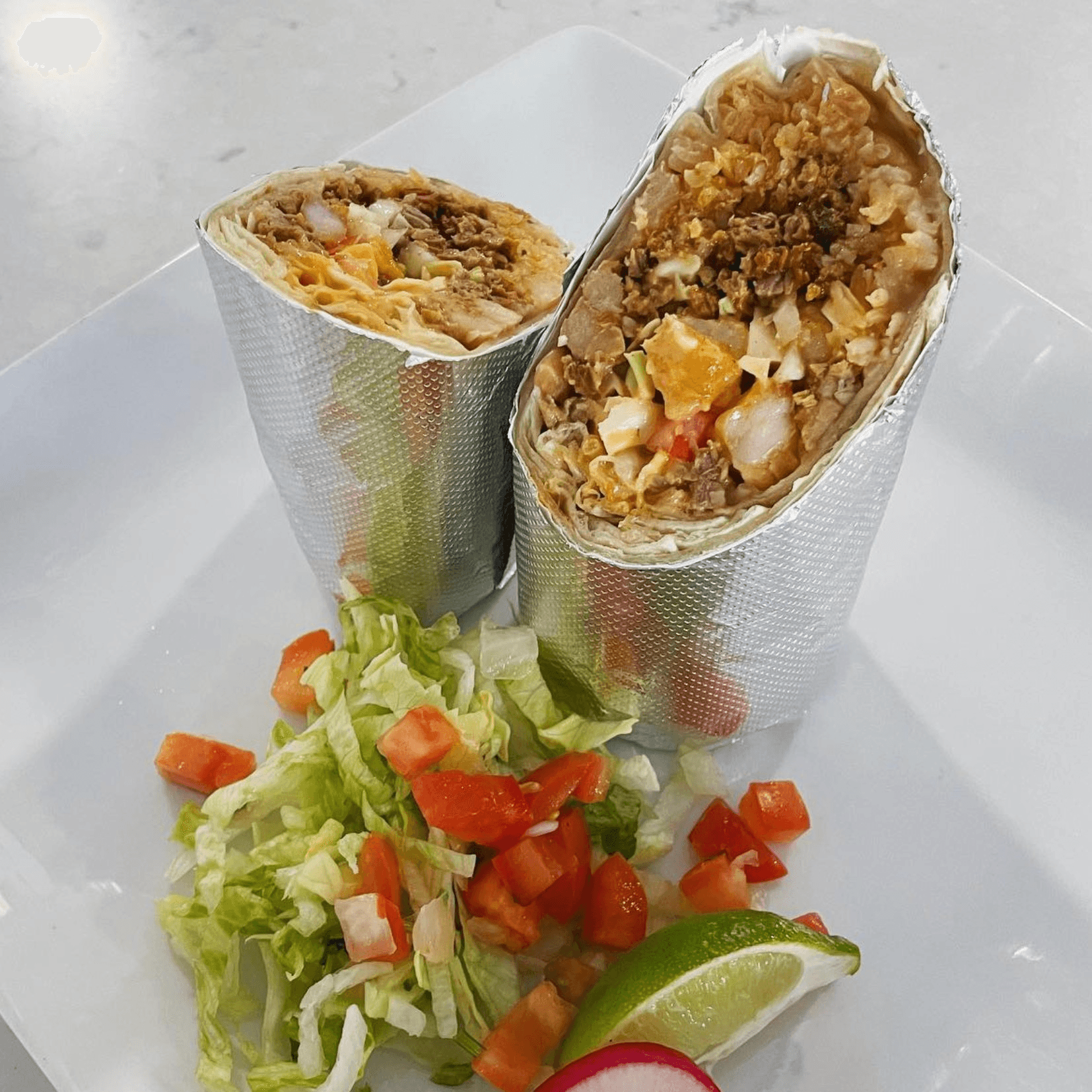 Mar Y Tierra Burrito.