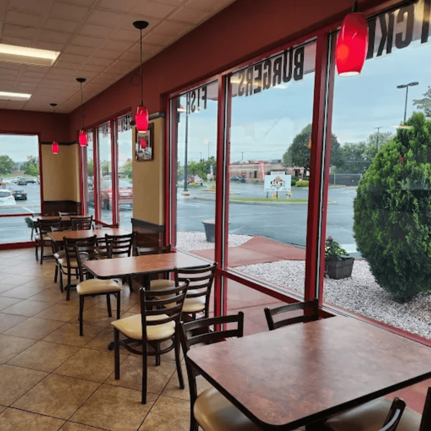 Convenient Dine In And Drive Thru