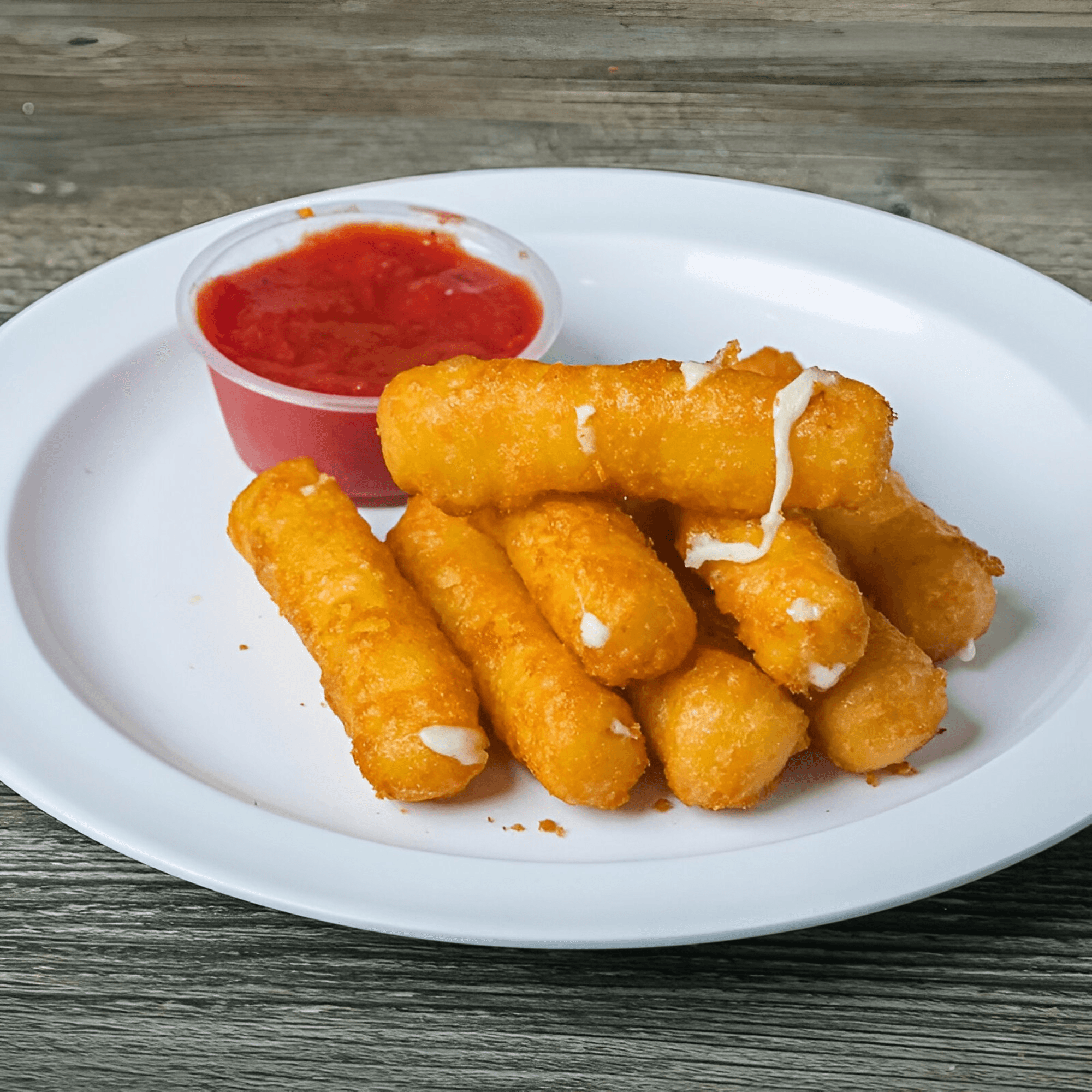 Canadian Pizza & Grill gallery image #2