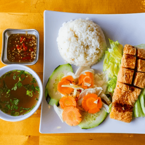 Crispy Salmon Rice Dish | Com Cá Salmon.