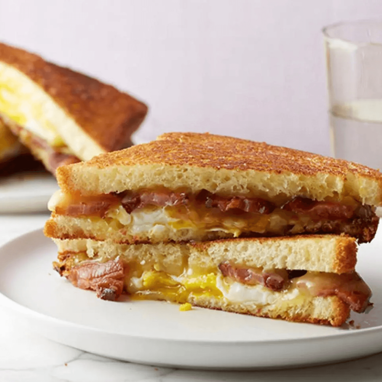 Breakfast Sandwich 餐蛋/ 火腿蛋治.