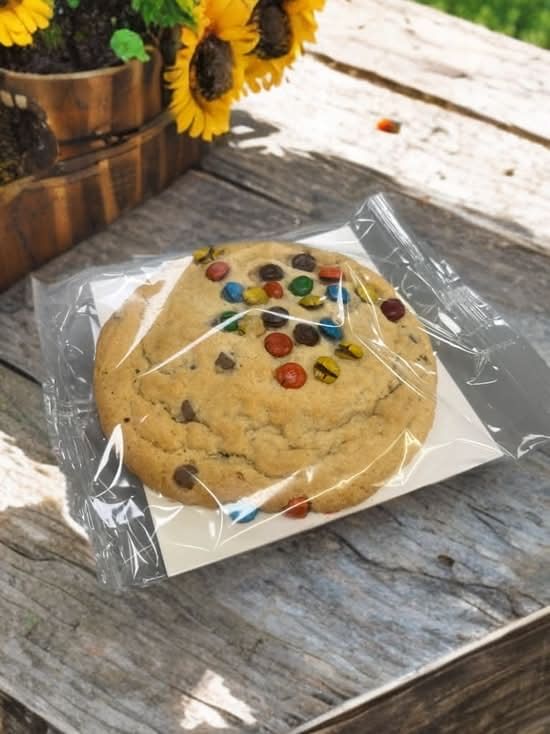 M&M Cookie.