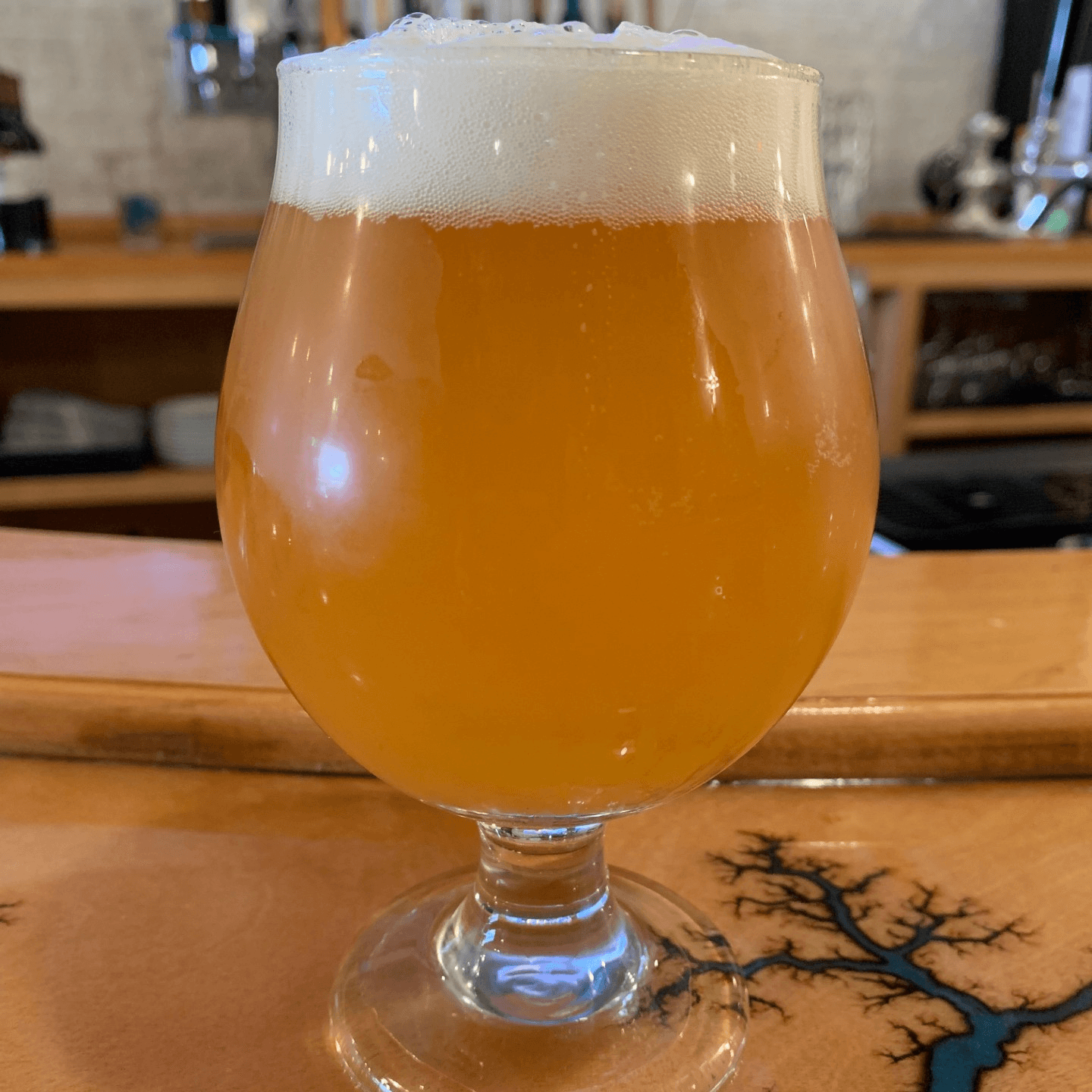 On Tap: Local Brews & Seasonal Favorites