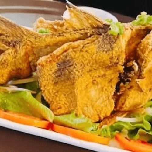 Cá Chiên Nước Mắm Gừng - Fish in Emerald River.