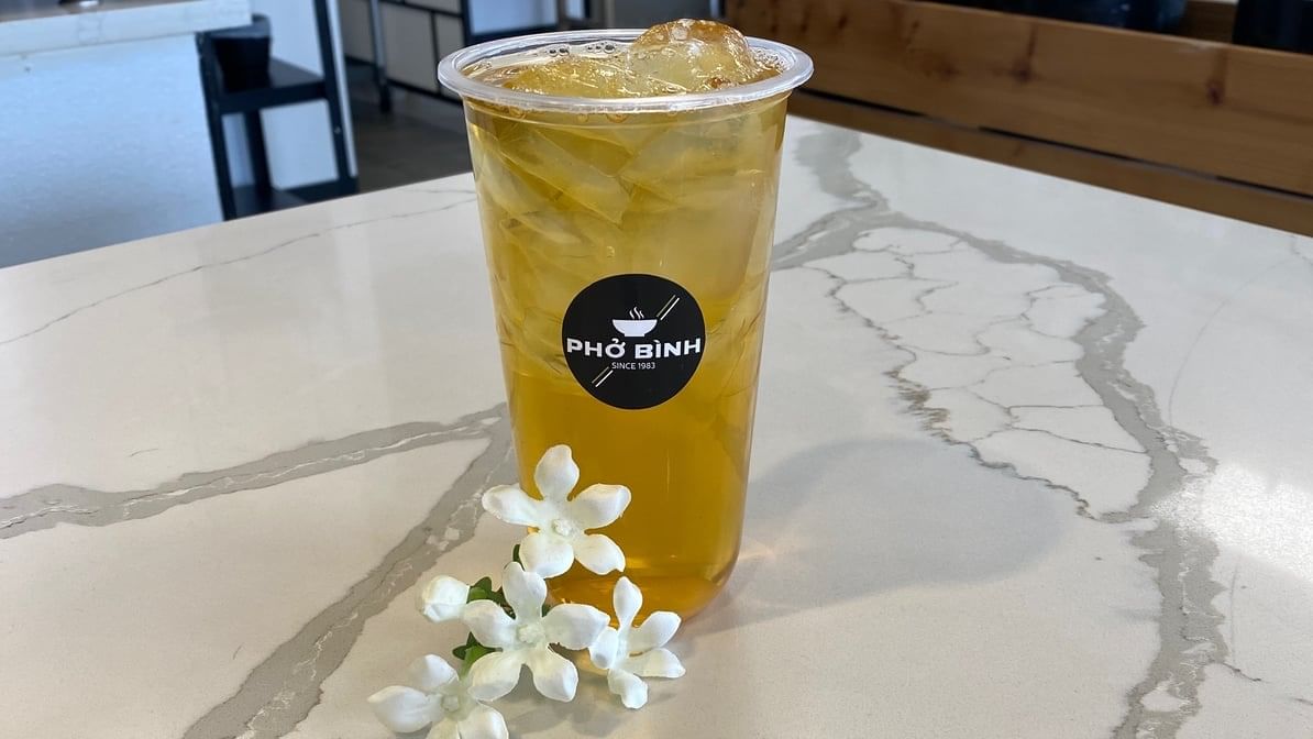 T11: Jasmine Iced Tea.