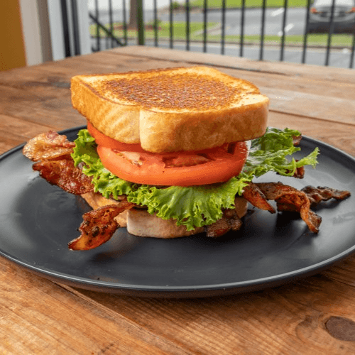 BLT SANDWICH.