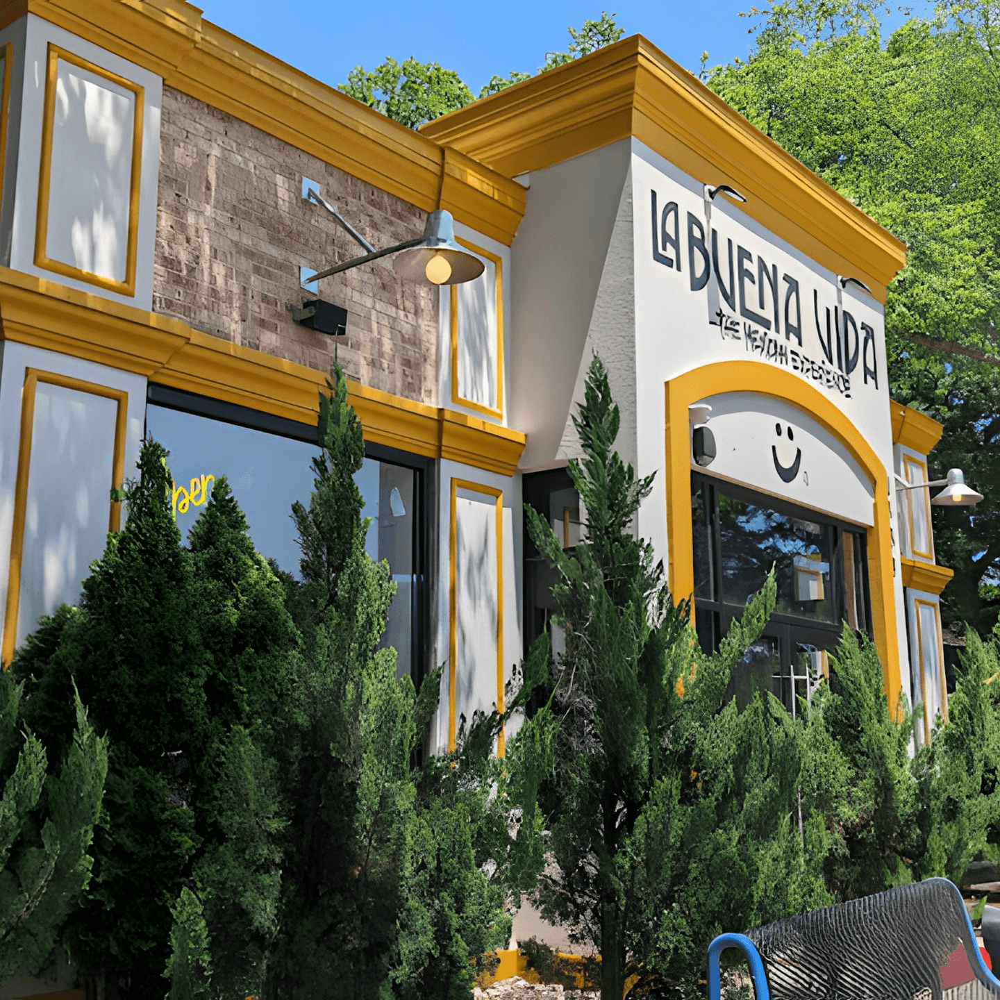 Welcome to La Buena Vida - Cary