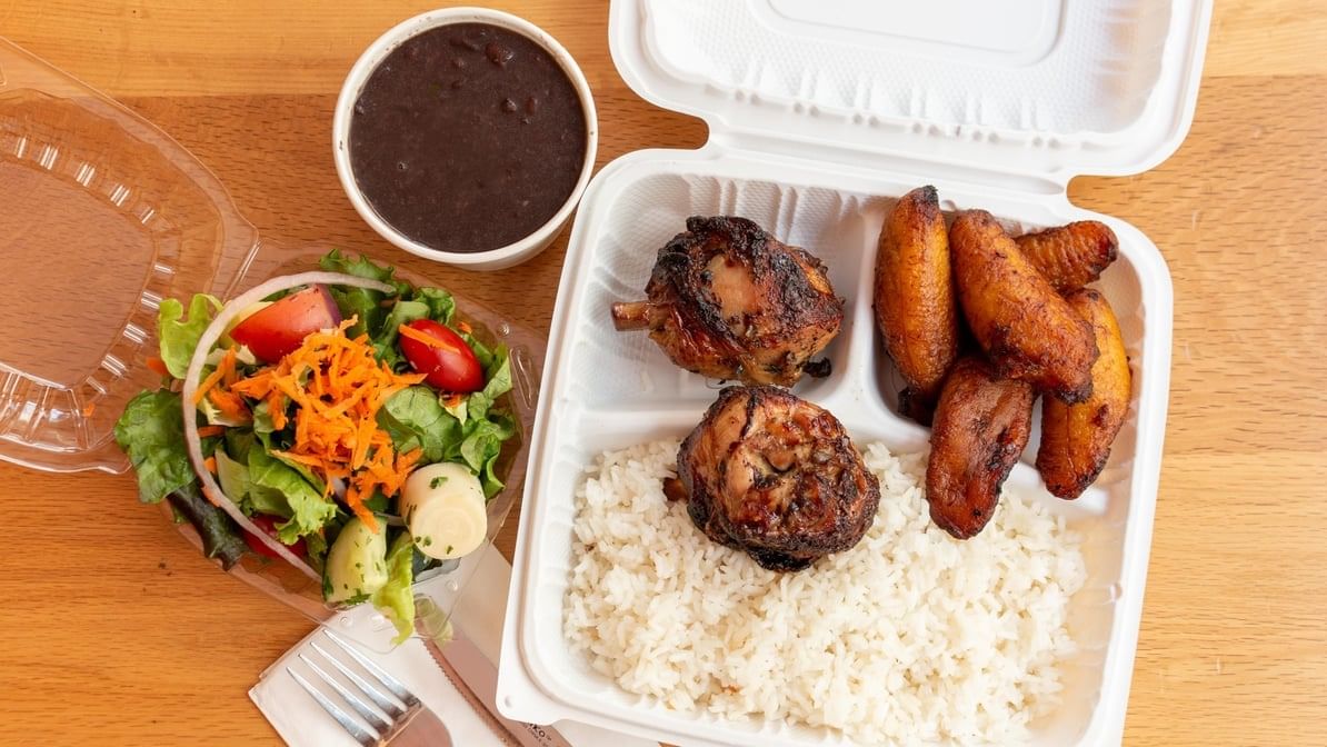 Garlic Chicken Platter.