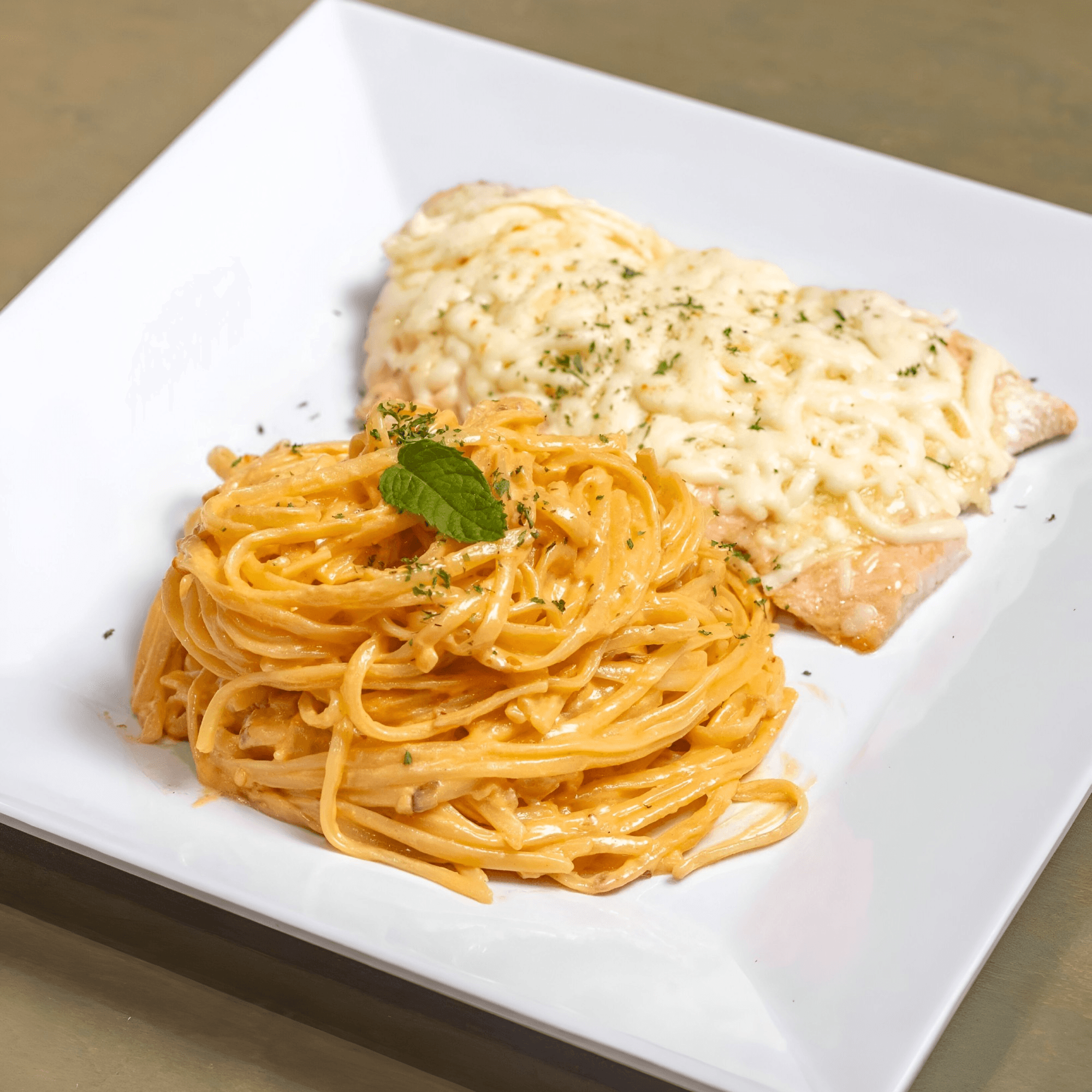 Mr. Chicken Warren gallery image #3