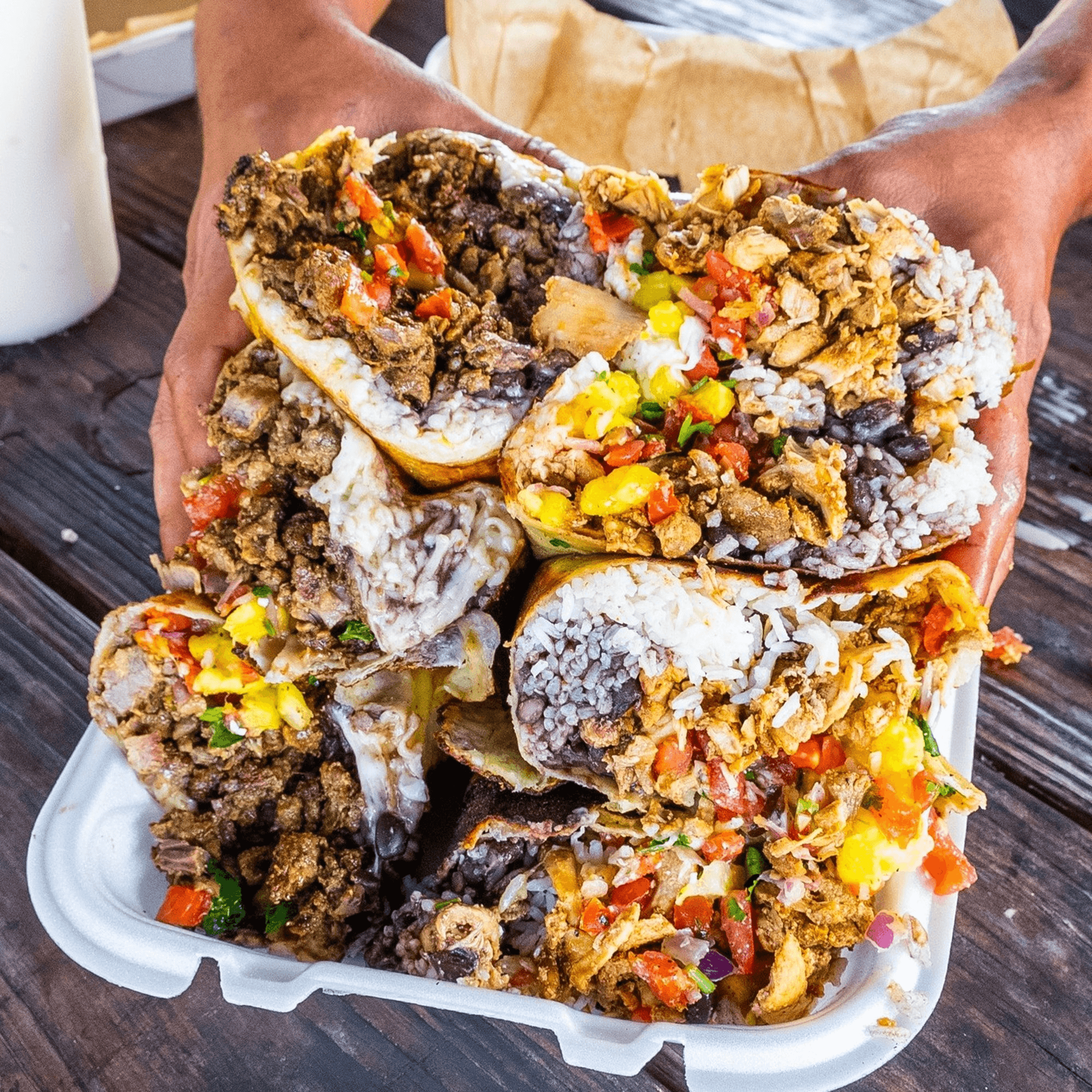 Tiagos Tacos gallery image #9