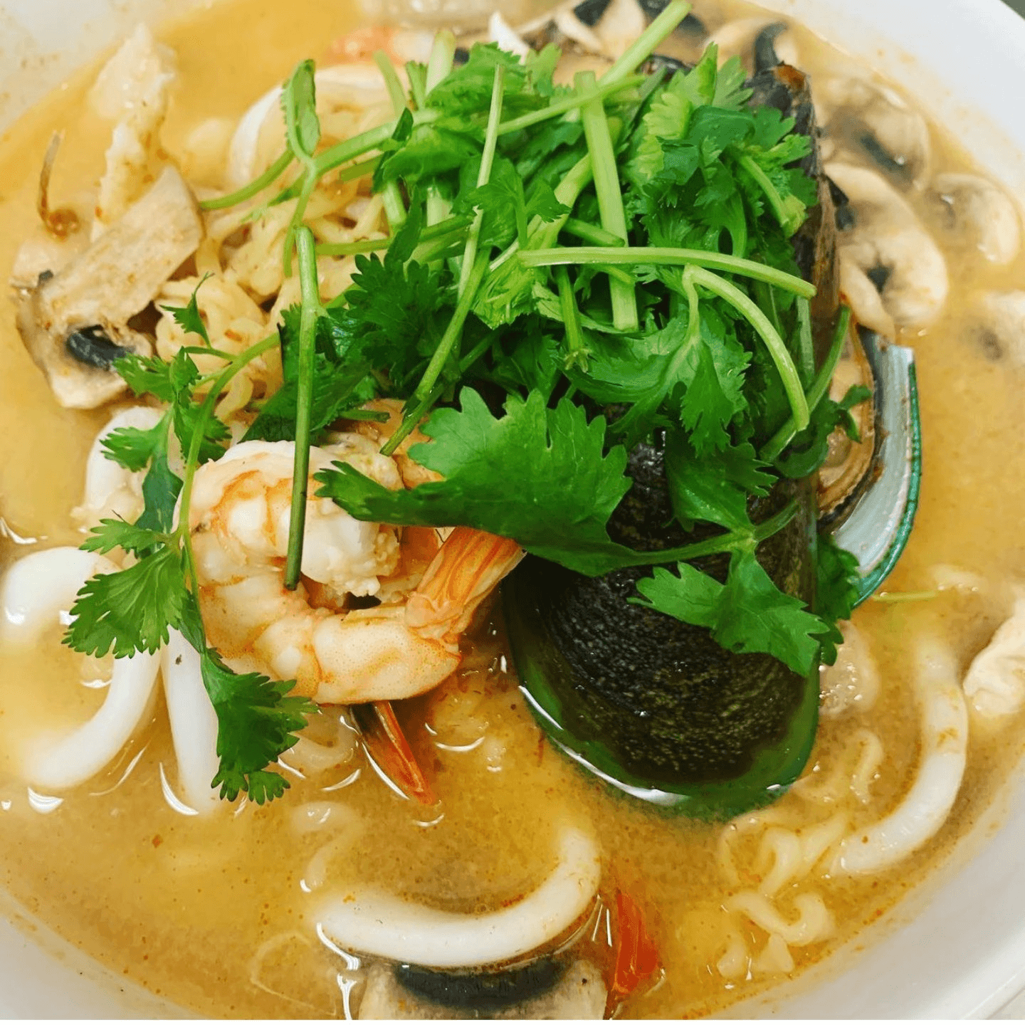 Experience the Boldness of Tom Yum Noodle Soup!