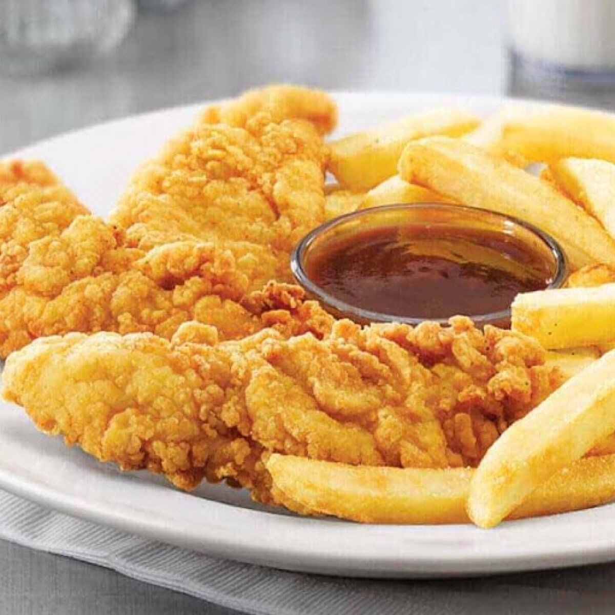 Crave-Worthy Chicken Tenders: A Southern Staple