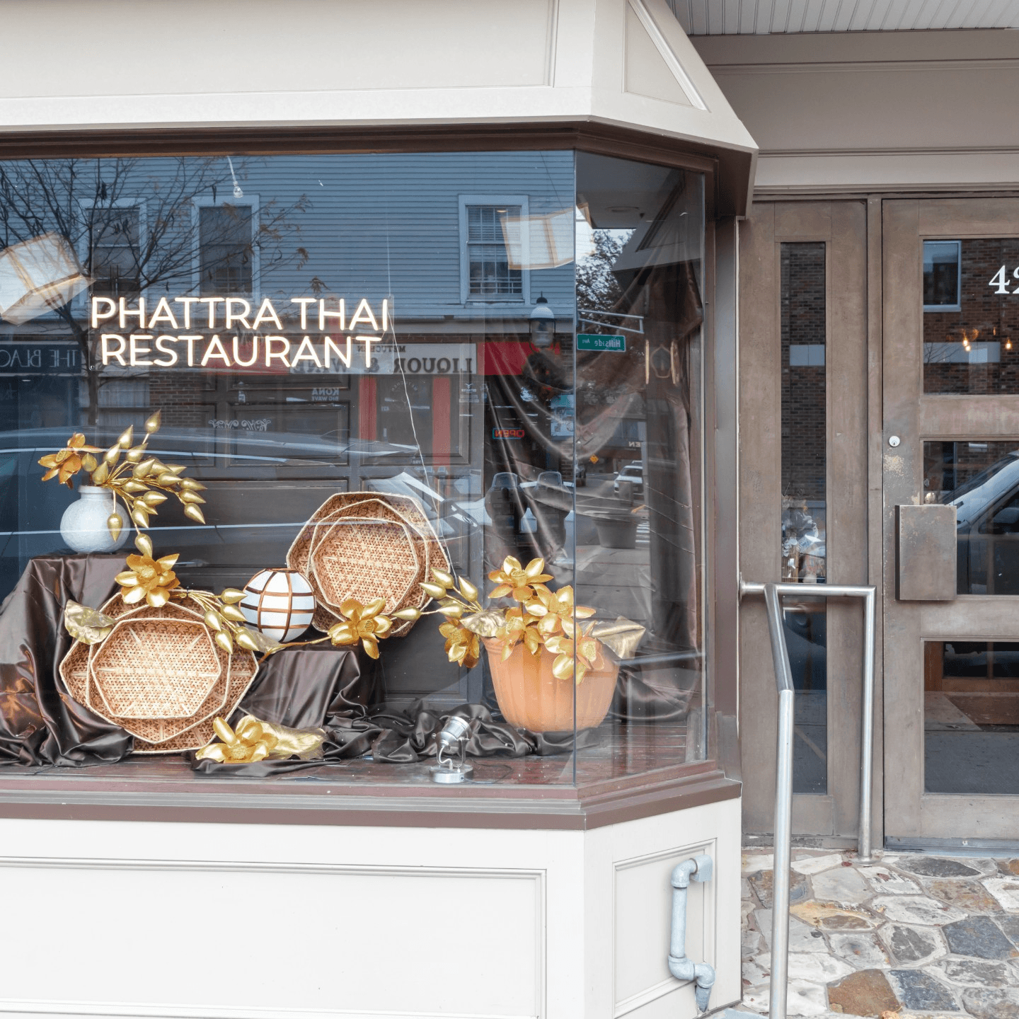 Welcome to Phattra Thai Restaurant