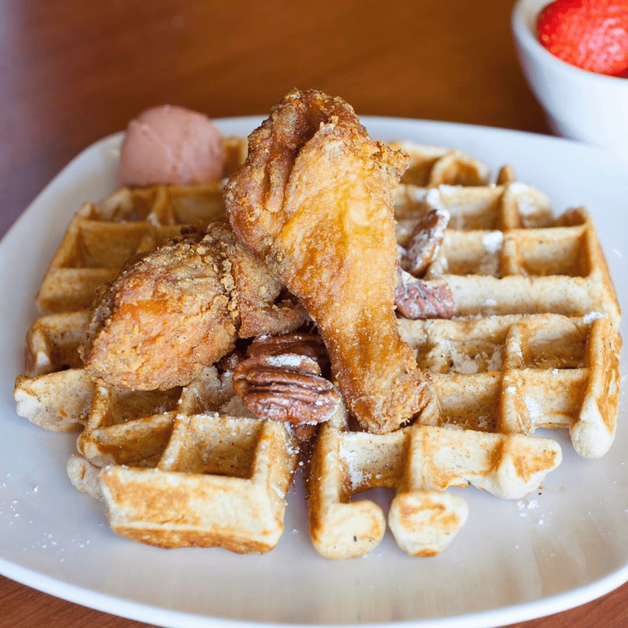 Dame's Chicken & Waffles gallery image #2
