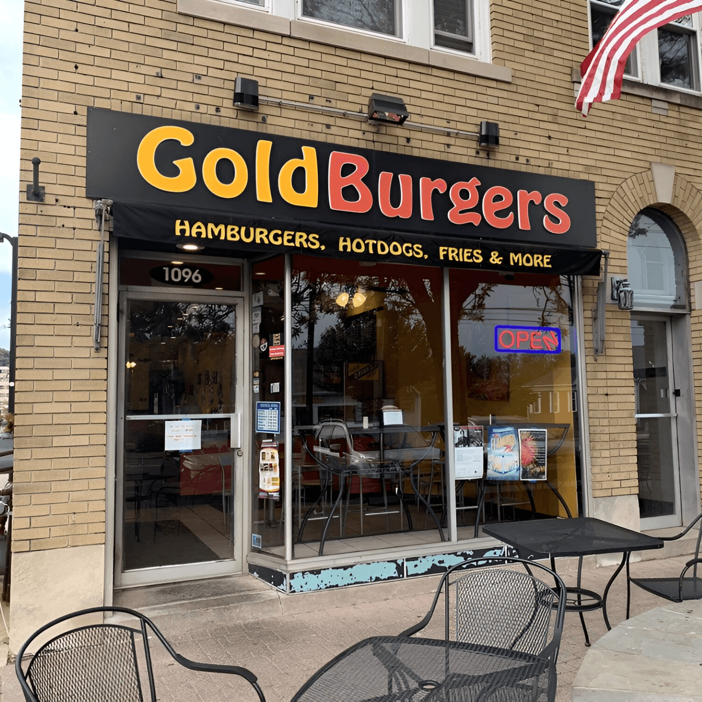 Our Location & Hours