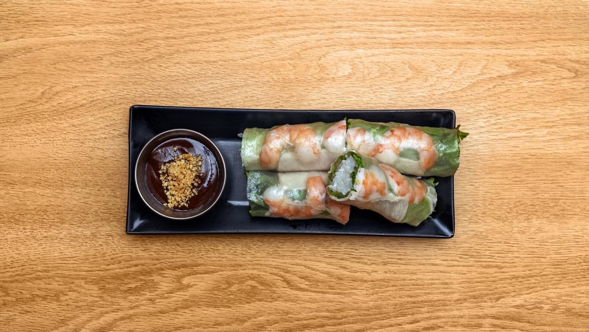 Classic Salad Rolls (Goi Cuon) (2).