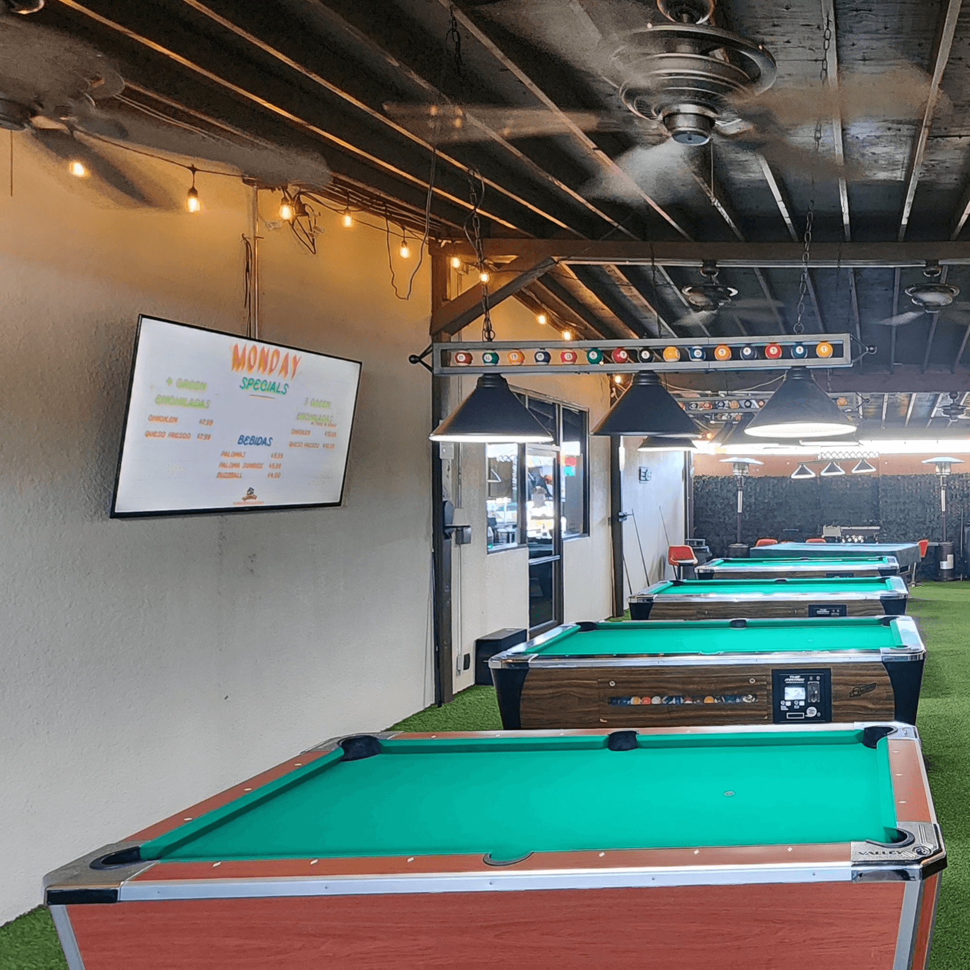 Chiquito Picoso Kitchen & Bar - Moreno Valley gallery image #2