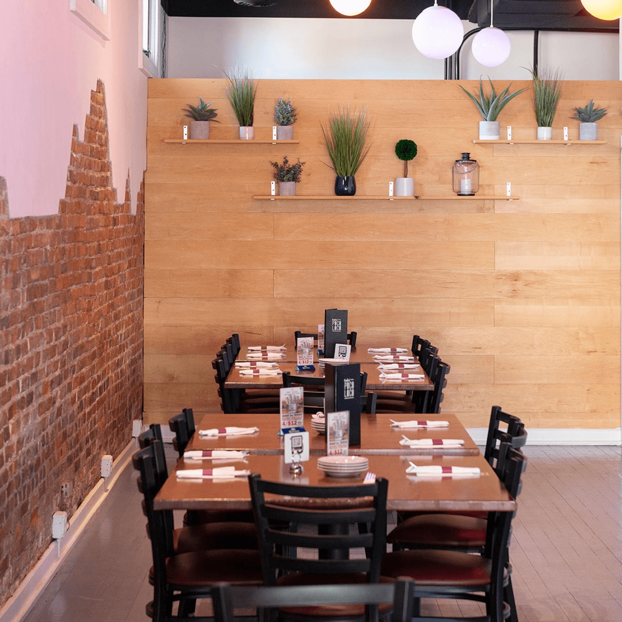 Poco Loco gallery image #2